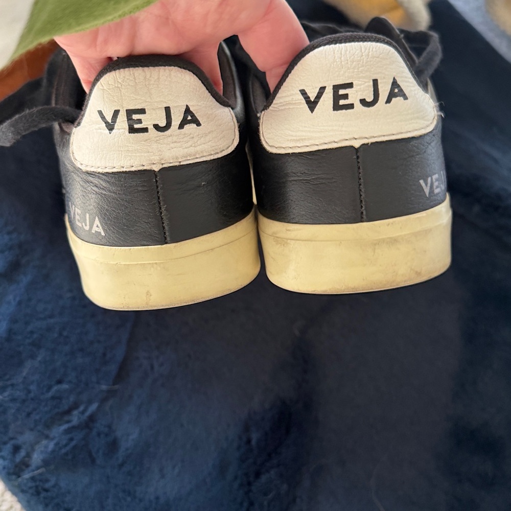 Veja Black and Cream Campo Sneakers, size 7/38 - Picture 4 of 5